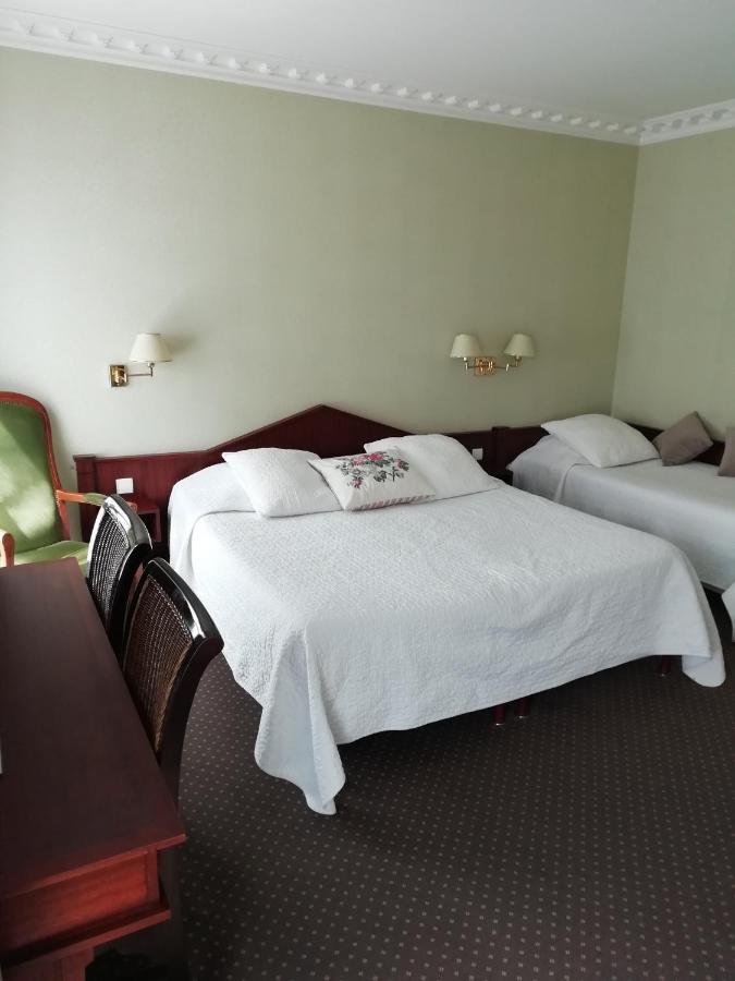 Du Manoir Hotel 2*